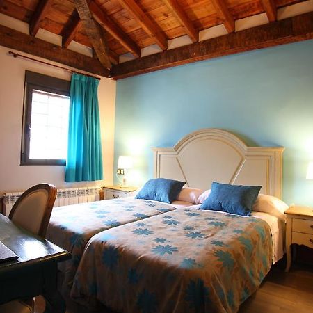 Douris Temple Hotel Soria Bagian luar foto