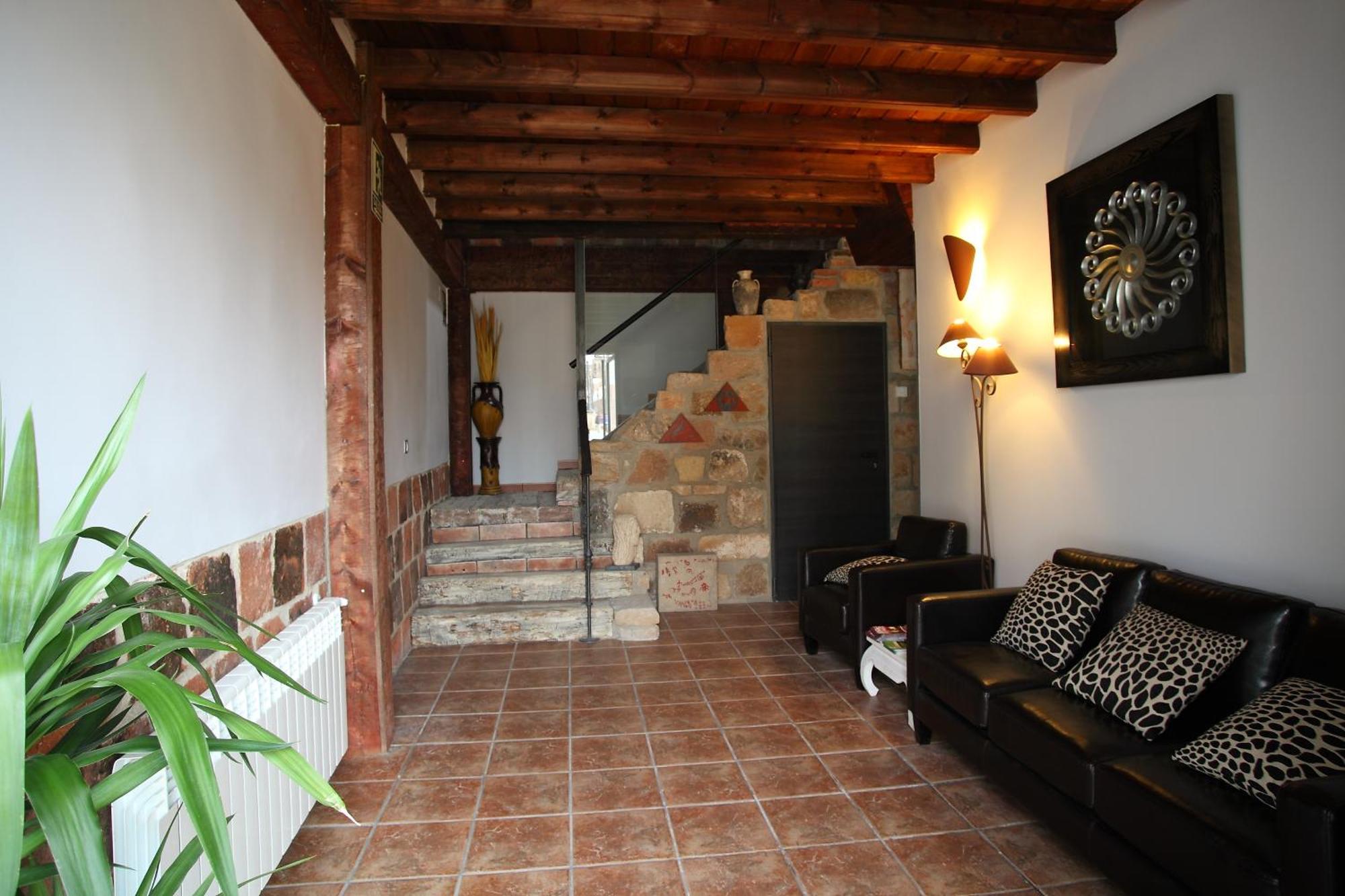 Douris Temple Hotel Soria Bagian luar foto